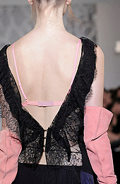 ������� ��������� Nina Ricci  �����-���� 2010