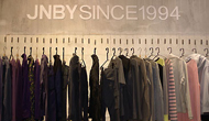 Ночная распродажа 17 апреля в магазине JNBY