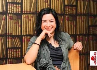 Behnaz Kanani Фото №2: Behnaz Kanani