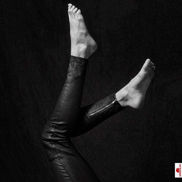 Фото №2: BLK DNM