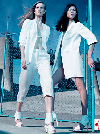 Фото №3: Calvin Klein одежда