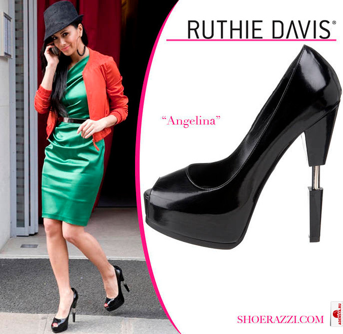 Фото №5: лаковые босоножки Ruthie Davis