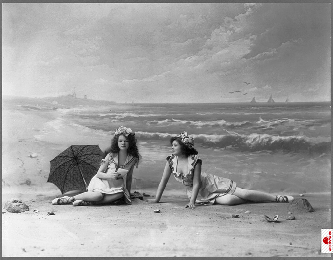 история купальников Фото №1: история купальных костюмов