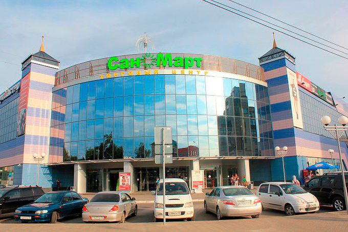 тц сан и март пенза. тц коллаж пенза фасад. тц коллаж пенза магазины. высшая лига на московской в пензе. торговый центр коллаж город пенза.