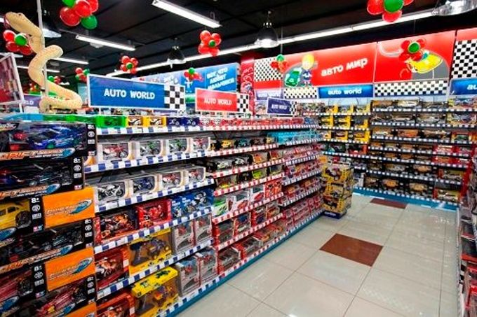 Бубль гум комсомольск на амуре. Детский магазин Бубль ГУМ Красноярск. Детский отдел игрушек. Бубль ГУМ машинки. Перекресток детский мир.
