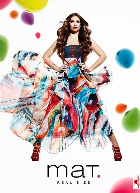 показ версаче 2021. гуччио гуччи одежда бренда. дольче габбана одежда женская 2021. русский модельер валентин юдашкин. Versace ss 2018.